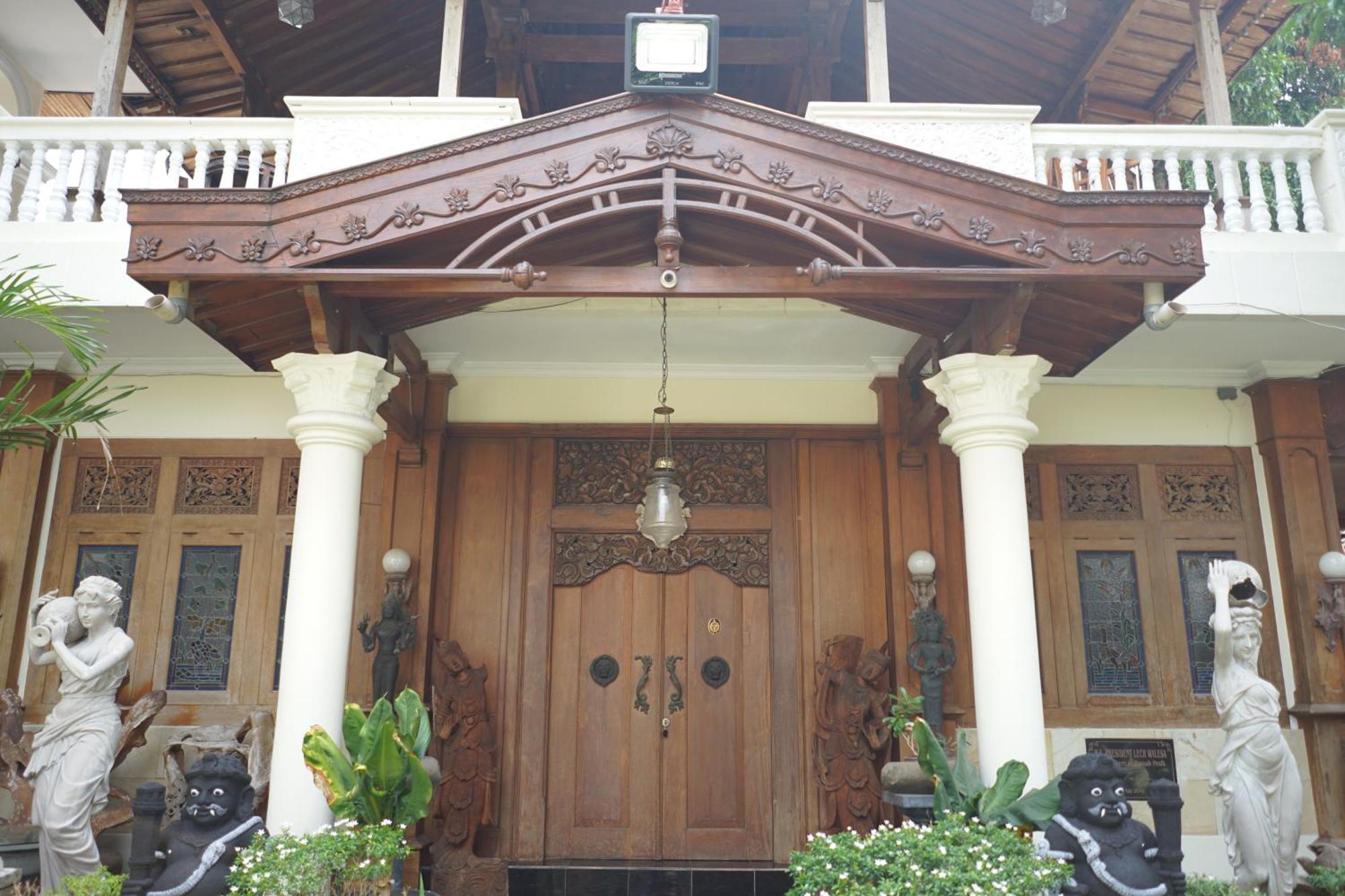 Rumah Pesik Art Heritage Gondowulung Ngoại thất bức ảnh