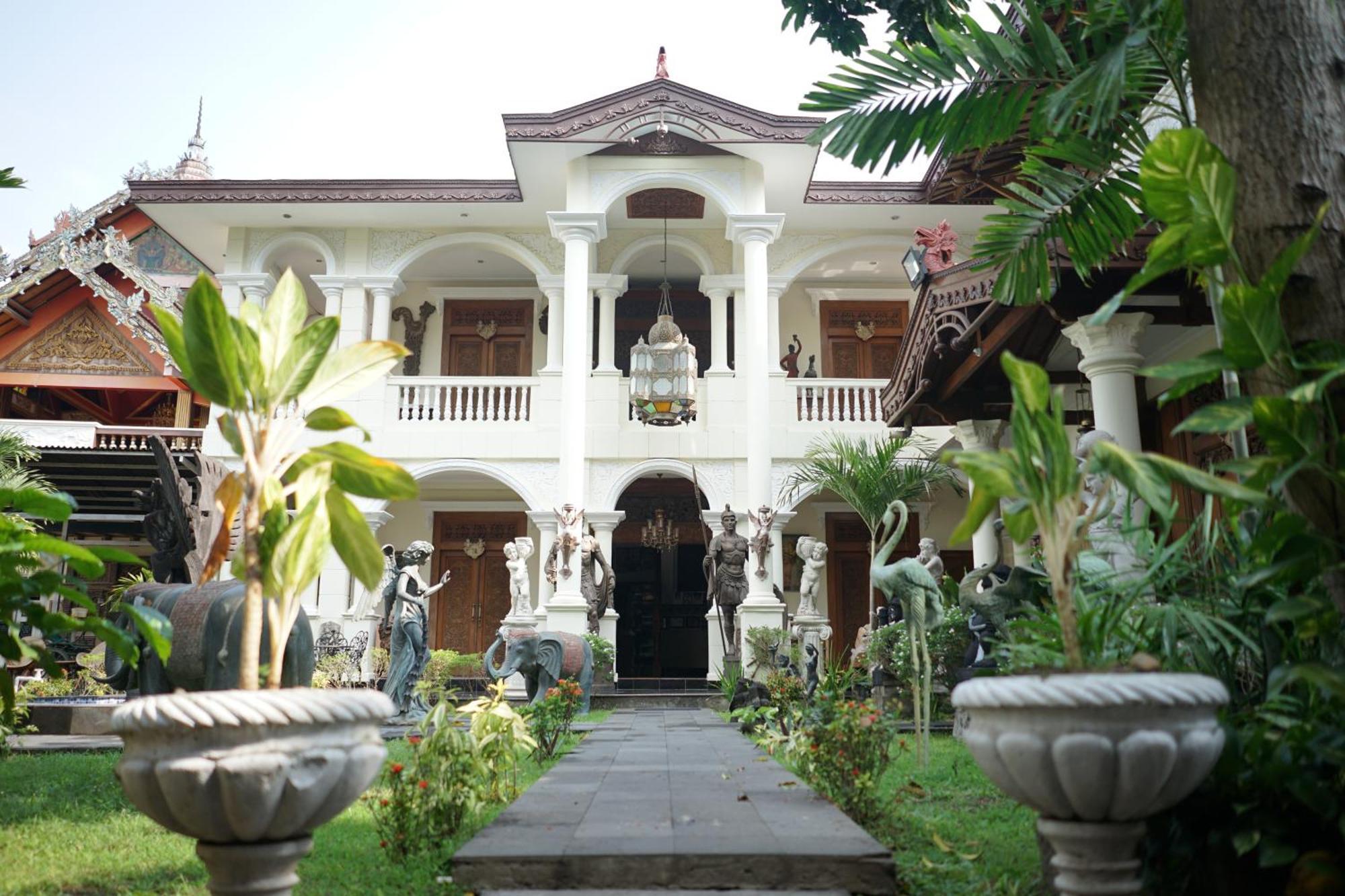 Rumah Pesik Art Heritage Gondowulung Ngoại thất bức ảnh
